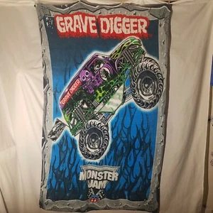 Grave Digger, Monster Truck, Monster Jam, Fleece, 64" x 45", Throw Blanket USHRA - Picture 1 of 12