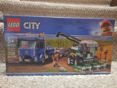 LEGO CITY: Harvester Transport (60223) - Image 1 of 3