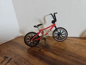 RARE 2000 Jakks Road Champs GT TOUR SERIES 6 BXS BMX Bike - Picture 1 of 8