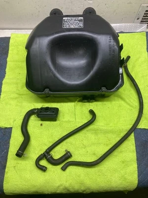 1990 HONDA CB1 CB400F AIRBOX AIR INTAKE FILTER BOX - Image 1 of 4