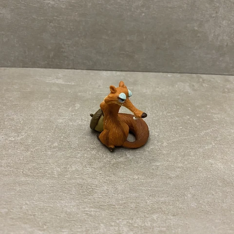 Fox Ice Age 3 - Scratte - Figure Toy Brown Squirrel Scrat's Girlfriend 2009 Cover