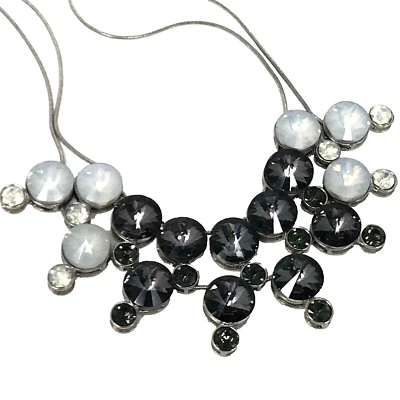 Collar Kenneth Cole Nueva York Declaración Rivoli Cristal Tono Plata Frontal 20" Foto 1 de 4