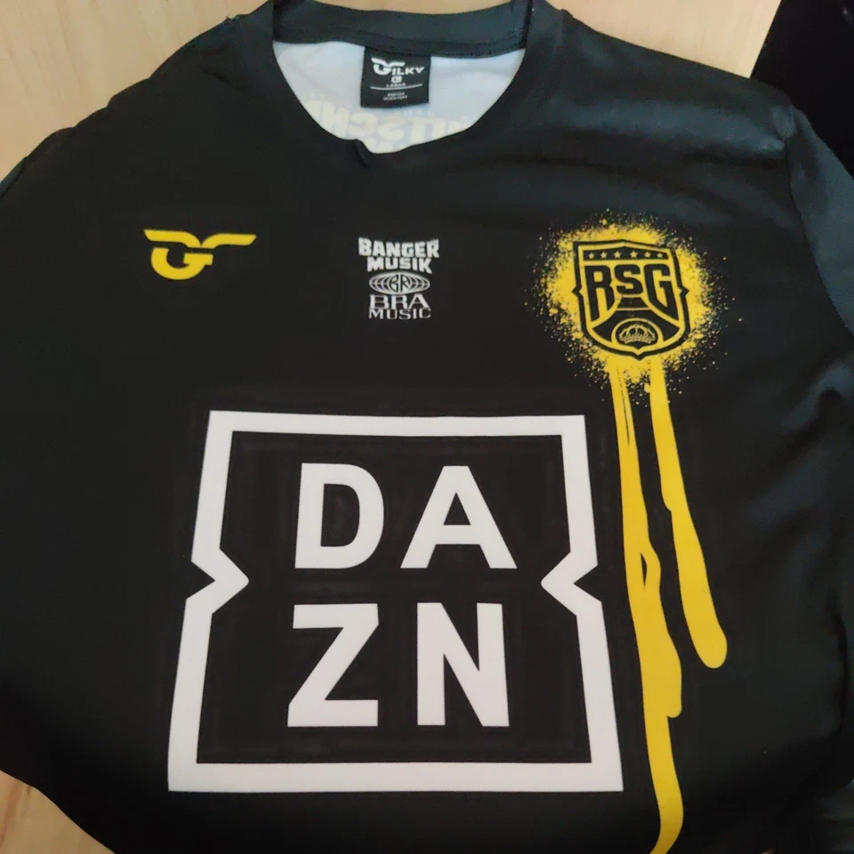 Capital Bra & Farid Bang - Deutschrap Brandneu | Shirt Merch ungetragenen Gr. L - Bild 1 von 3