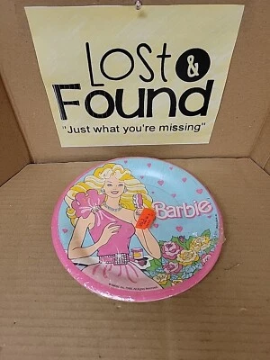 BARBIE VINTAGE 1988 LARGE PAPER PLATES (8) ~ Birthday Party Supplies Lunch *PICS - Image 1 of 4