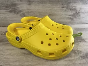 Womens 12 / Mens 10 - Crocs Classic Clog - Lemon Yellow - Unisex 10001-7C1 - Picture 1 of 7