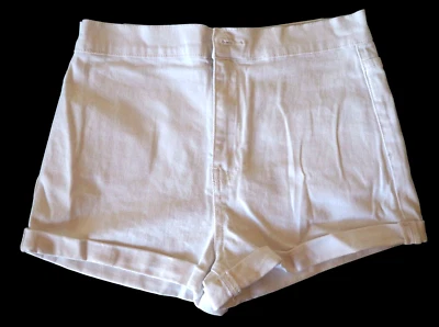 Pantalones cortos de mezclilla blancos de tiro alto Forever 21 para mujer talla 28 NUEVO Foto 1 de 4