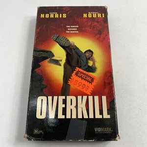 Overkill 1996 VHS ( Vidmark Entertainment) Aaron Norris Michael Nouri Action - Foto 1 di 8