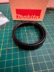 BLACK RING FOR ML702 & ML902/3 MAKITA 4158075 flashlight vintage - Foto 1 di 1