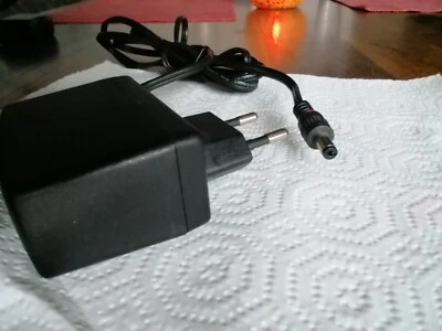 DEER COMPUTER CO. LTD- AC ADAPTER Modell-AD1505D, Imput-100-240V - Bild 1 von 3