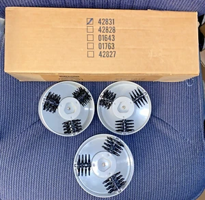 Set of 3 Electrolux 42831 Rug Shampooer Nap Lifters with Box - Picture 1 of 3
