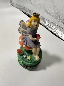 #18U Vintage Tooth Keeper Box Tooth Fairy Ceramic - Picture 1 of 10