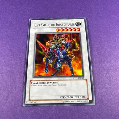 Yugioh TCG Gaia Knight, the Force of Earth 5DS1-EN042 Unlimited Super Rare - Image 1 of 4