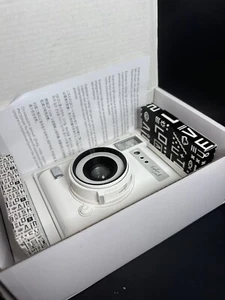 LOMO Instant Automat The Adventure Challenge Signature Camera Outfit - Tested - Picture 1 of 8