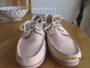 timberl\and boat shoes size 8 new - Picture 1 of 1