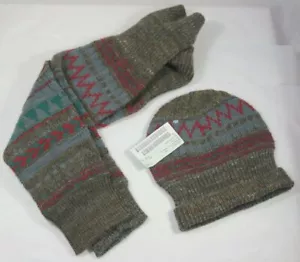 Vintage Benetton Leg warmer and hat set NOS - Nordic Pattern Green / Grey / Red - Picture 1 of 11