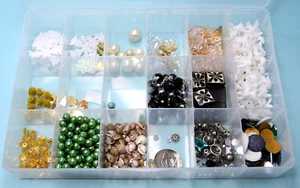 Mixed Lot of Loose  Beads For Jewelry Making with case - Picture 1 of 1