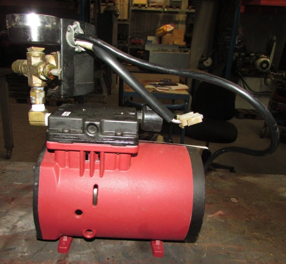 MODELO TAYLOR Nº 032129 - Compresor de aire SER2 Thomas 230V (X191) - Imagen 1 de 4