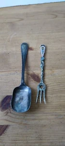 Vintage Sugar Shovel Spoon & Enamel Handled Fork - Silver Plated - Prop/Decor - Picture 1 of 18