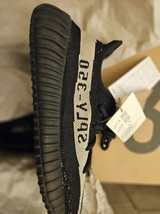 Adidas yeezy boost 350 v2 oreo - Foto 1 di 7