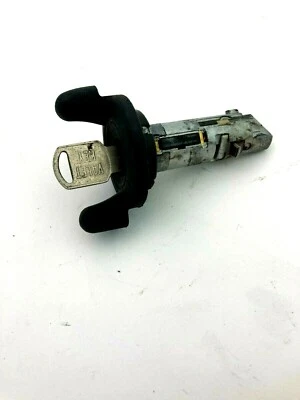99 00 Chevrolet Express 1500 2500 3500 5.7L V8 AT Ignition Lock Cylinder & Key  - Image 1 of 4