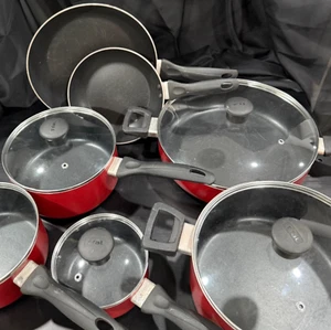 T-fal Easy Care 12-Piece Non-Stick Cookware Set~Red~PLUS Knives Great Starter! - Picture 1 of 4