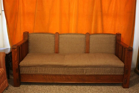 Seng Rotary Davenport Bed Mission Oak Settee Precision Nail Head Trim Pleats Cover