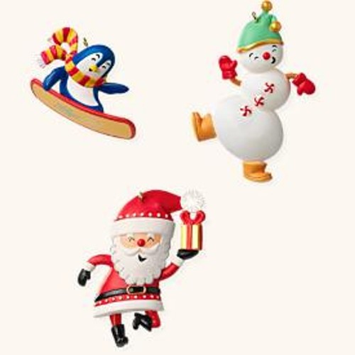 Hallmark 2008 Santa's Merry Crew Keepsake Ornament - Collectible Christmas Decoration QP1141