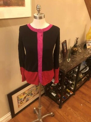 Ladies sz XS cardigan in Black,Pink,Red color block and snap buttons by Narciso - Image 1 of 4