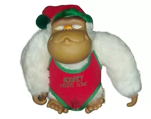 Vintage Applause Rodney Needs Love 5" Christmas Gorilla Monkey 1979 #8501 - Picture 1 of 3