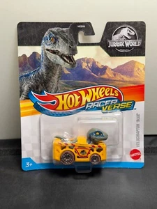 2025 Mattel Hot Wheels RacerVerse Jurassic World Velociraptor "blau" Auto - Bild 1 von 2