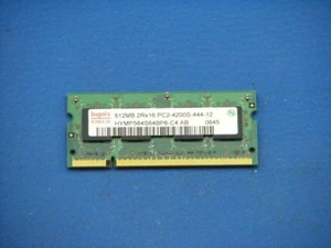 512MB RAM Memory 2Rx16 PC2-4200S-444-12 from Amilo 8100064368-44548 - Bild 1 von 1