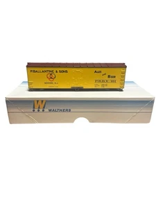 Walthers Kühlschrank Auto Holz BALLENTINE 932-2476 montagefertig - Bild 1 von 4