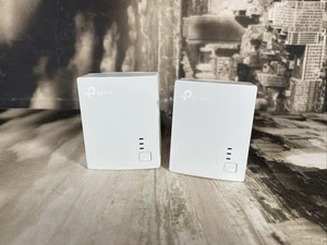 TP-Link TL-PA4010KIT AV600 Powerline Adapters 600 Mbps + 2 x Ethernet (ANY ISP) - Picture 1 of 2