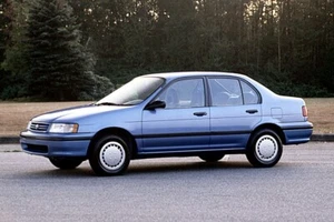 1991-1994 TOYOTA TERCEL 4DR SEDAN FRONT LEFT DRIVERS DOOR GLASS FD4408CLY - Picture 1 of 1