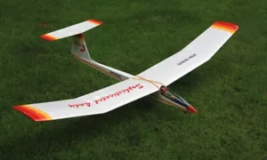 Sofisticata Lady / Carl Goldberg RC Model Glider ~ SET COSTOLE ala di balsa tagliate al laser - Foto 1 di 4