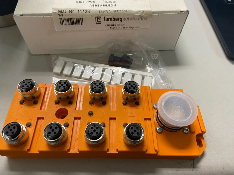 Lumberg Actuator-Sensor-Box ASBSV 8/LED 5 Actuator-Sensor-Box 11138 8 Ports - Image 1 of 1