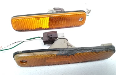 Driver Side 1994 1995 Toyota Celica luz marcador de para-choque dianteiro sinal de seta U83 - Imagem 1 de 4