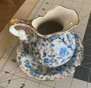 Royal Chintz Arnart Blue Flower Miniature Pitcher and Bowl - Picture 1 of 9