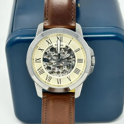 Reloj Hombre Fossil Grant Automático Caja Plateada Cuero Marrón ME3099 Usado Foto 1 de 4