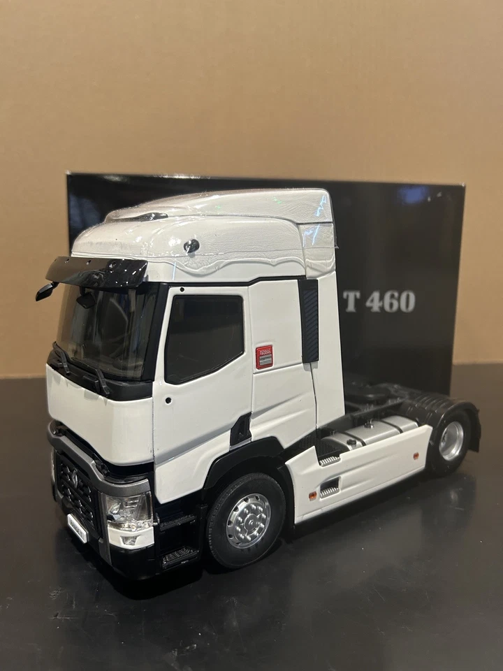 Renault Trucks T460 SC cabina dormitorio en blanco - 1:24 - Eligor - Imagen 1 de 4