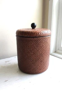 Gewebter Sisal Eiskübel mit Deckel gefüttert mit Kunststoff Vintage 70er 80er rustikal Tiki - Bild 1 von 6