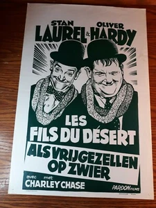 Original STAN Laurel & OLIVER Hardy PARDON FILMS Green Movie Lobby Card 21"×14" - Picture 1 of 6