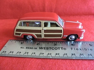 1949 FORD Woody Station Wagon 1:43 Diecast Scale Model - Picture 1 of 15