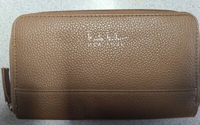 Nicole Miller New York Brown Textured Leather Wallet 4 Different Compartments  - Imagem 1 de 4