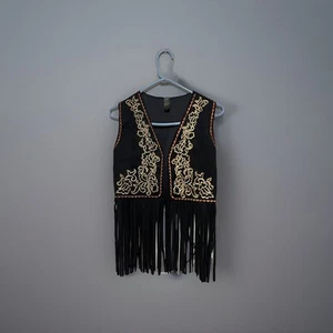 Vintage Leather Vest Womens S/M Fringed Western - Picture 1 of 4