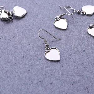 Pendientes colgantes 40 piezas para hacer joyas y niñas en forma de corazón - Imagen 1 de 11