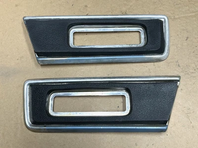 Dodge Truck D150 81-93 Ramcharger - guardabarros delantero intermitente moldura diestro diestro Foto 1 de 4