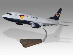 Boeing 737-300 West Atlantic scrivania legno aereo nuovo modello grande scala 1/72 - Foto 1 di 14