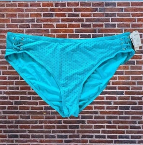 Time and Tru Womens Swim Bottom Eyelet Low Rise Bikini Fit Green Size 3X 24W-26W - Picture 1 of 9