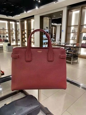 $1790 BURBERRY MD BANNER CRIMSON LEATHER CHECK CANVAS SHOULDER MEDIUM TOTE BAG - Image 1 of 4